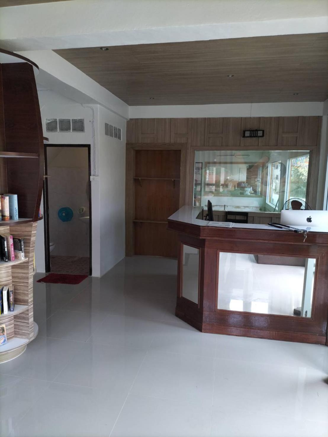 Lotus Hostel Beach Тау Экстерьер фото
